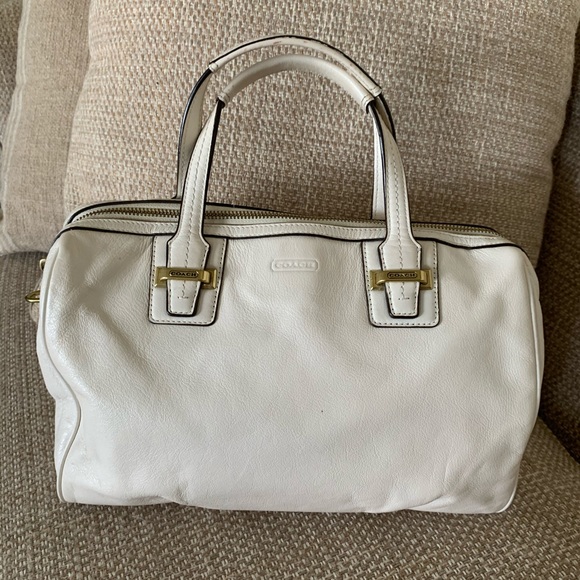 Coach Genuine Leather of White purse - Picture 1 of 11